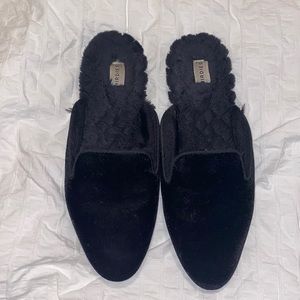 Black birdies loafers